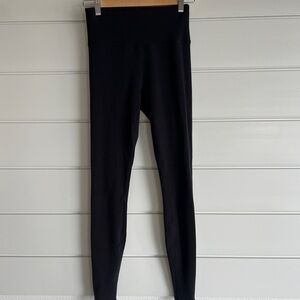 Alo XS Waffles Leggings Like-New